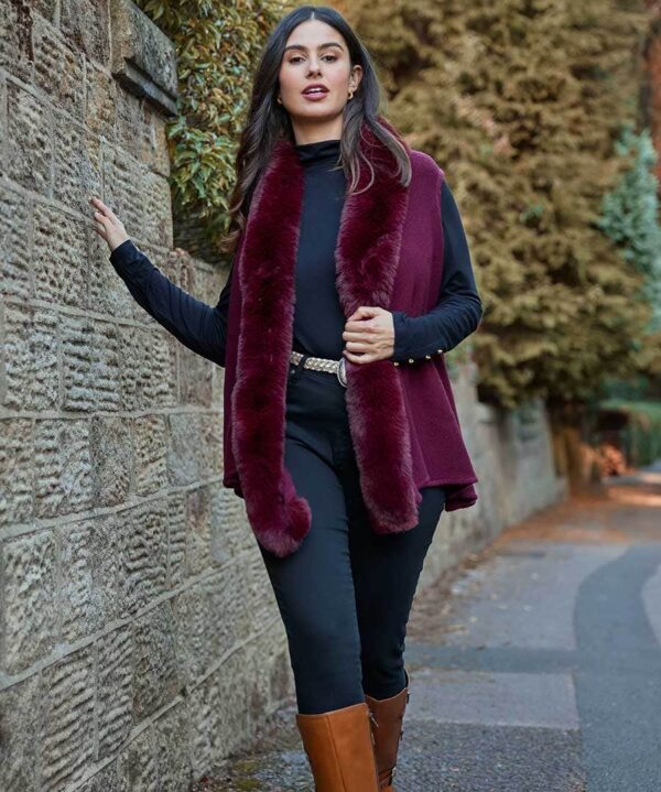 Fair Lady Faux Fur Trim Gilet