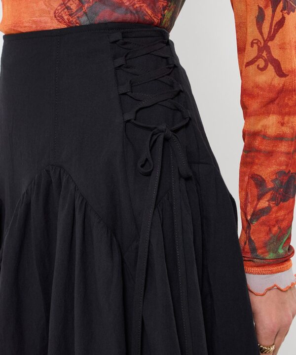 Rhianna Lace-Up Side Skirt