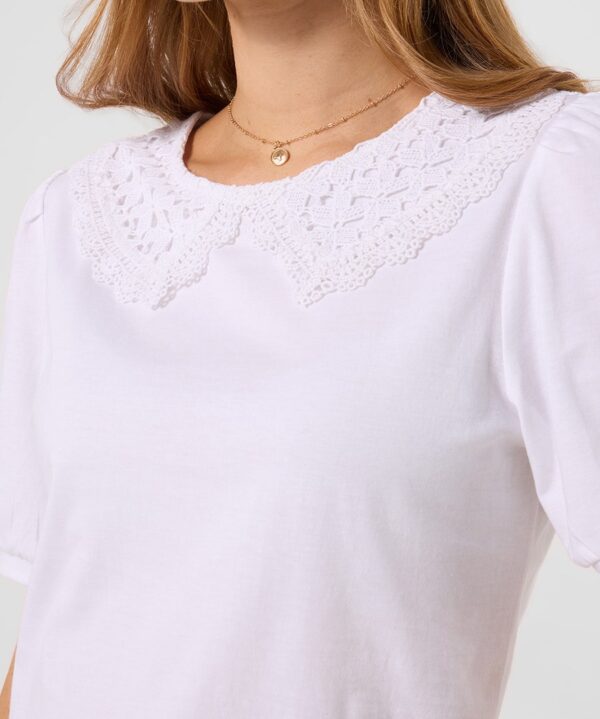 Tilly Lace Collar T-Shirt