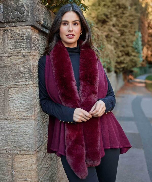 Fair Lady Faux Fur Trim Gilet